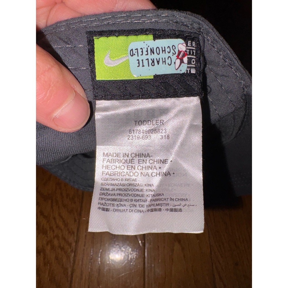 Nike Toddler Boys Girls Dark Gray Swoosh Adjustable Baseball Cap Hat 2319-693 - Picture 5 of 5